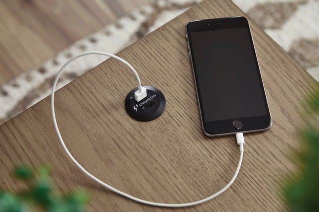 Ashley T208-317 - End Table (USB-A / USB-C Ports) **NEW ARRIVAL**