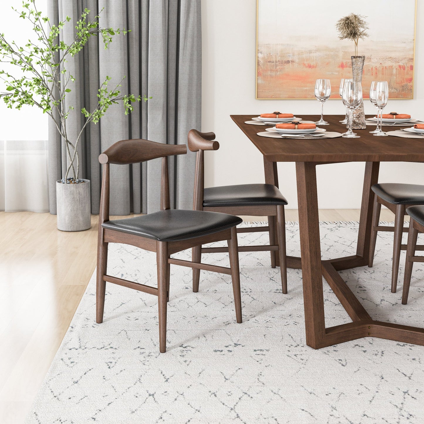 Rolda Dining set with 4 Winston Dining Chairs (Leather)