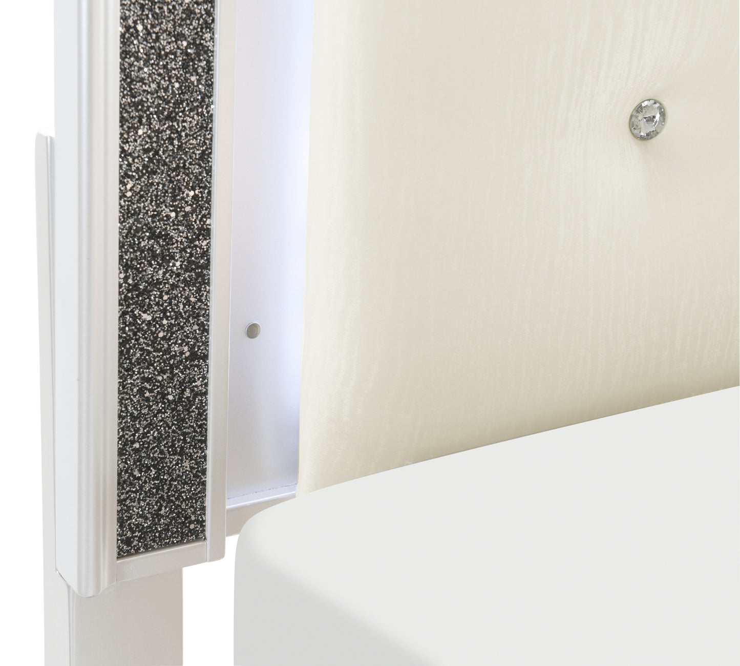 1572W Bedroom-Salon Collection