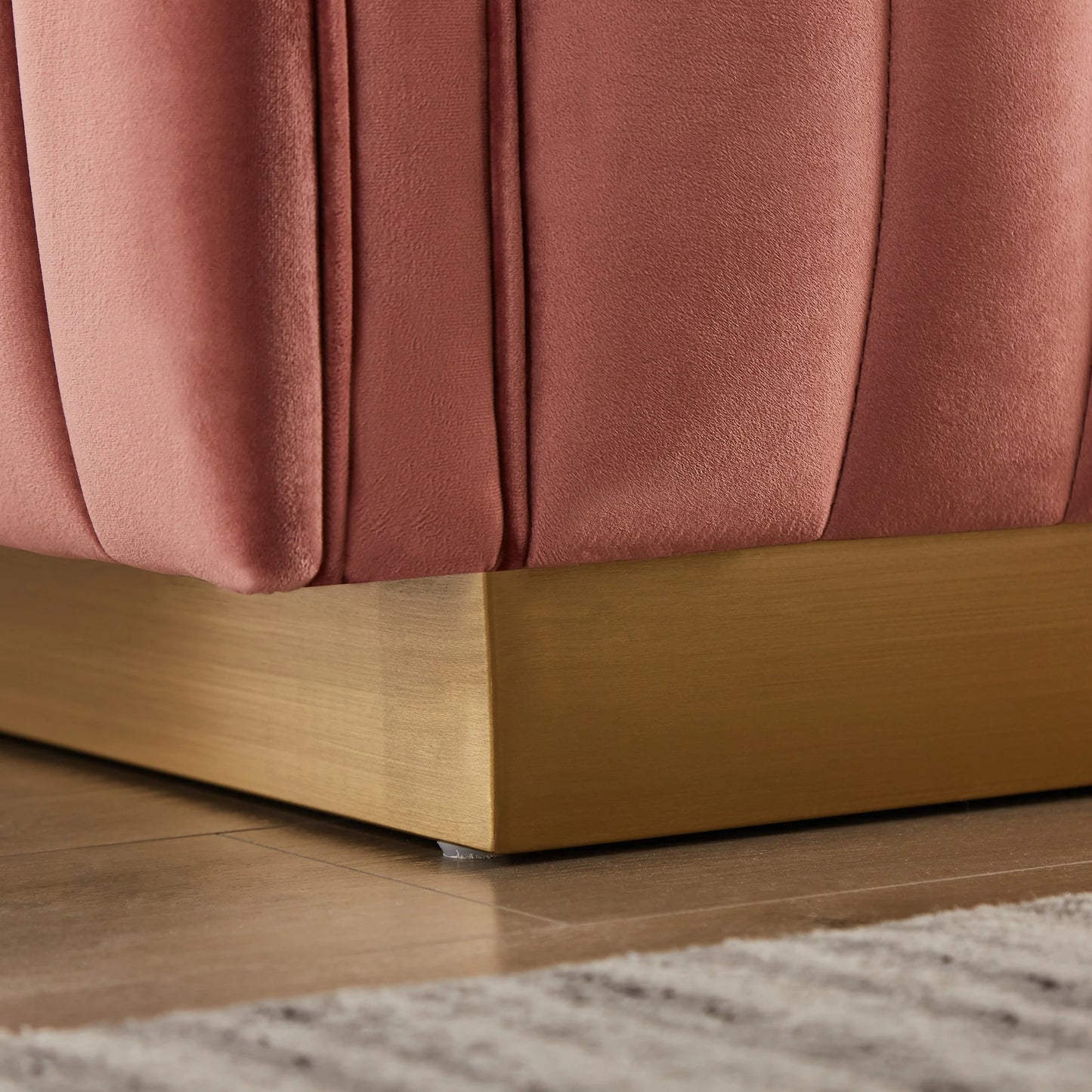 Atlanta Sofa (Coral Velvet)