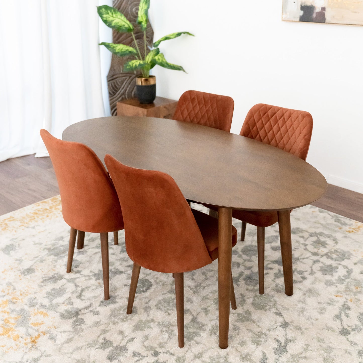 Rixos Dining set with 4 Evette Orange Dining Chairs (Walnut)