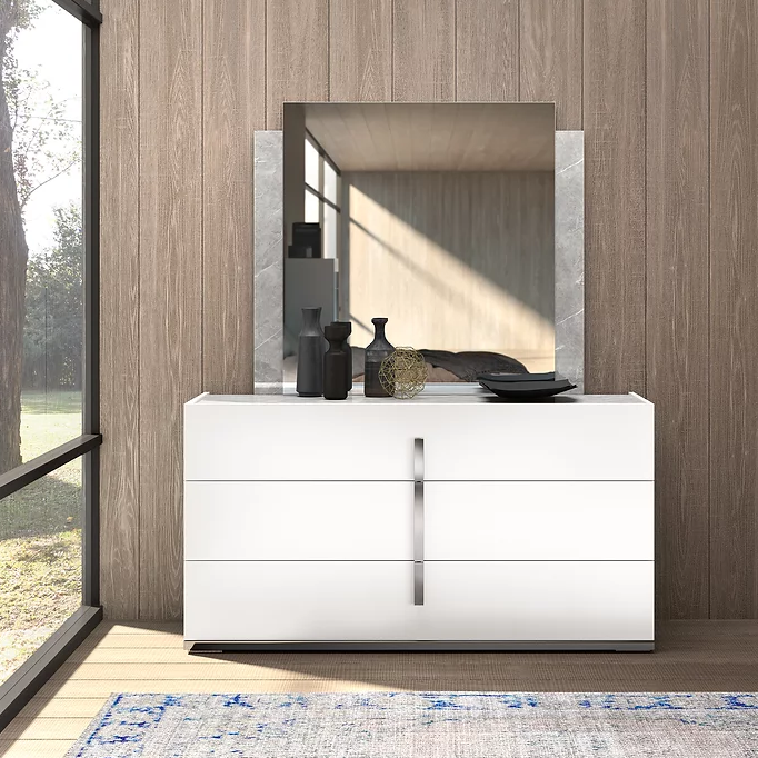 Mara Collection