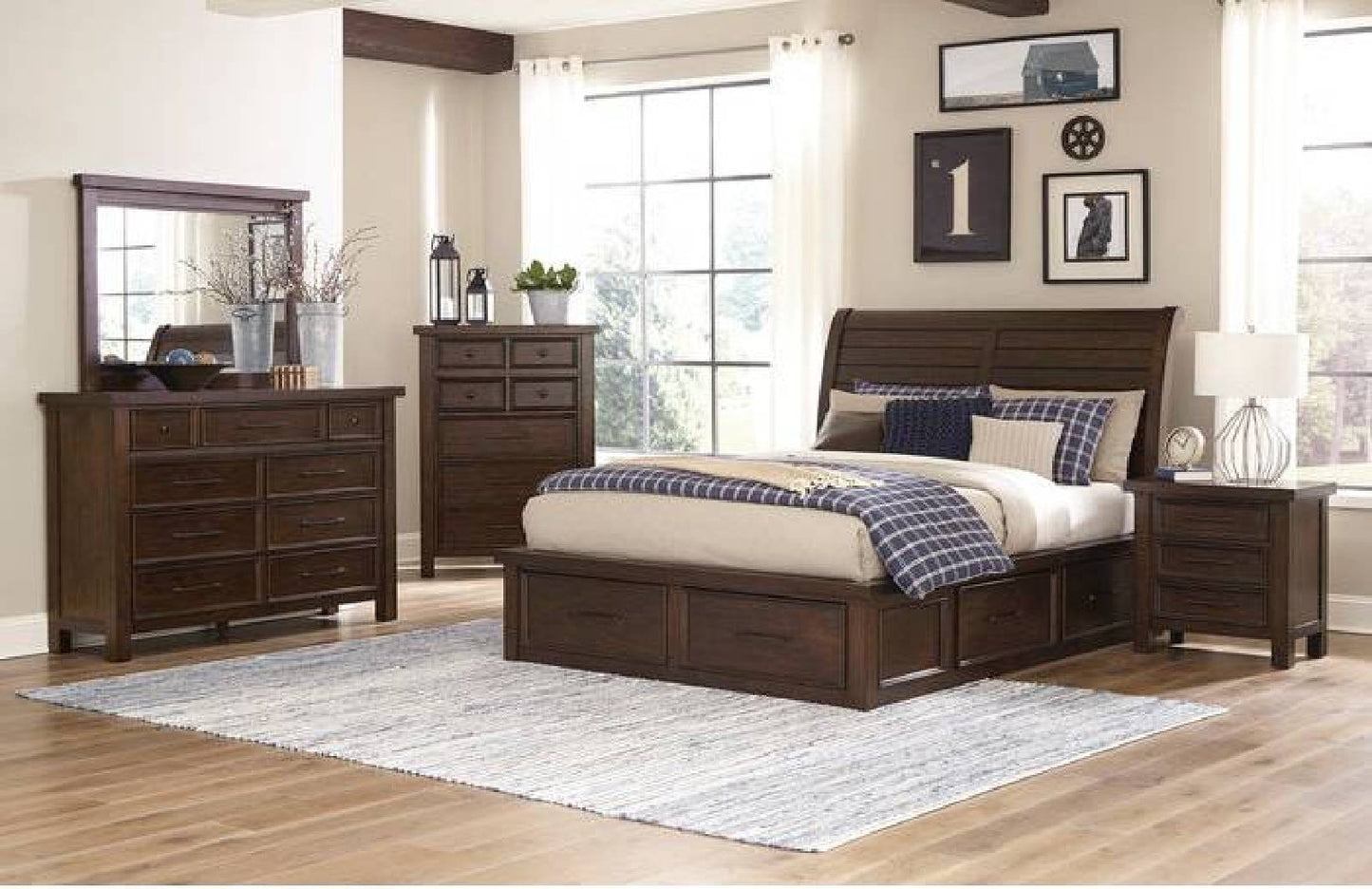 1559 Logandale Collection