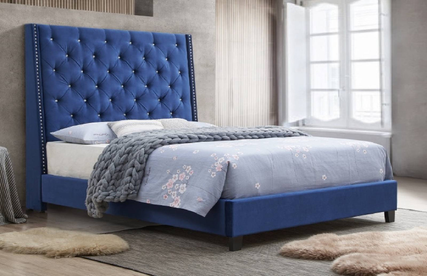 5265RB CHANTILLY BED, ROYAL (QUEEN, KING)