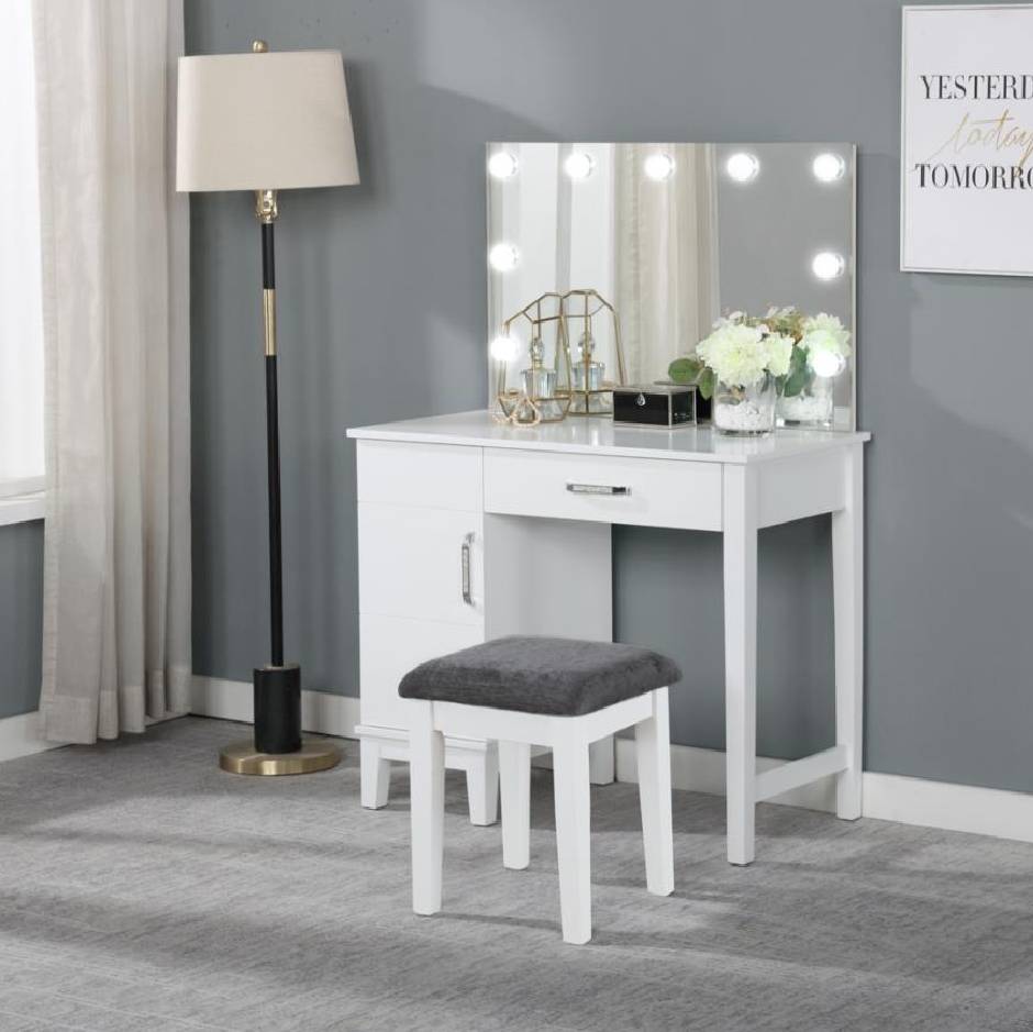 931149 Vanity