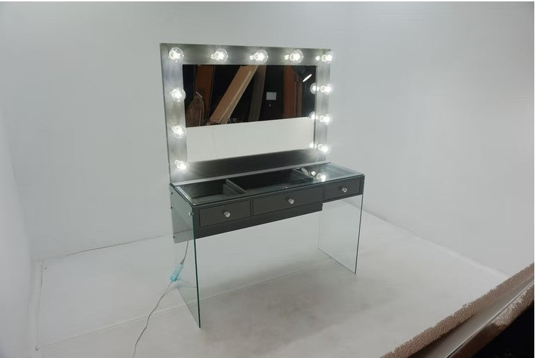 935923 Vanity Set Chair Included