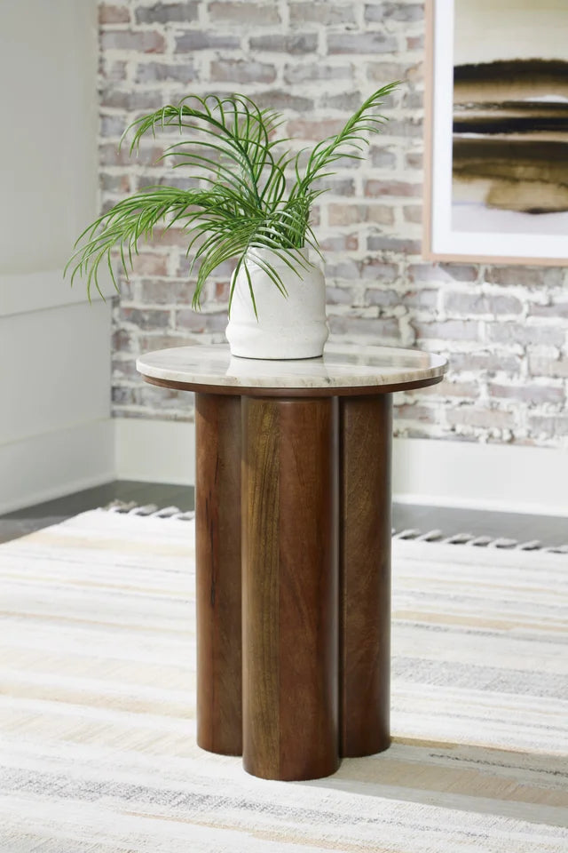 A4000623 Accent Table (Marble Top)