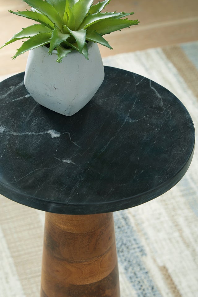 A4000633 Accent Table (Marble Top)**NEW ARRIVAL**