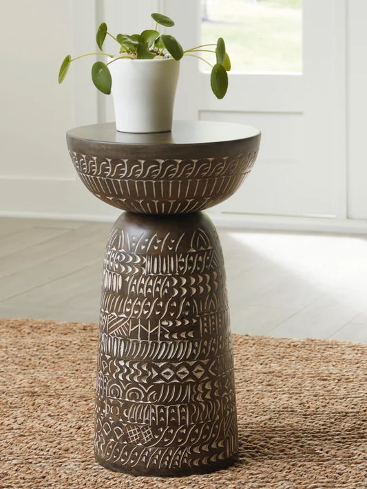 Ashley A4000622 Accent Table