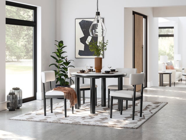 D429 - Ashley 5pc Dining Set **NEW ARRVIAL**