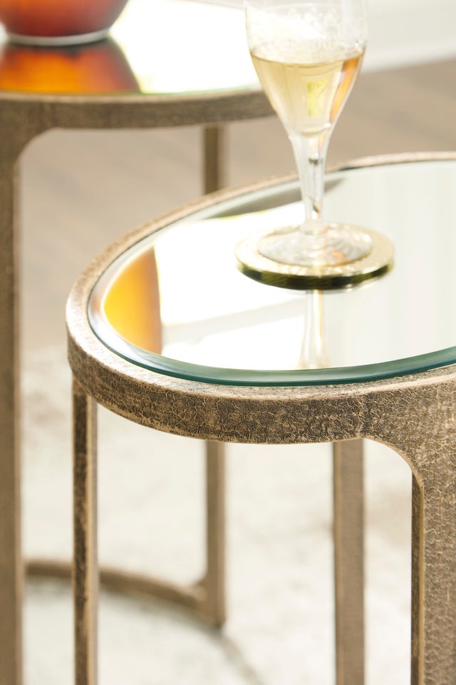 A4000624 - Accent Table Set