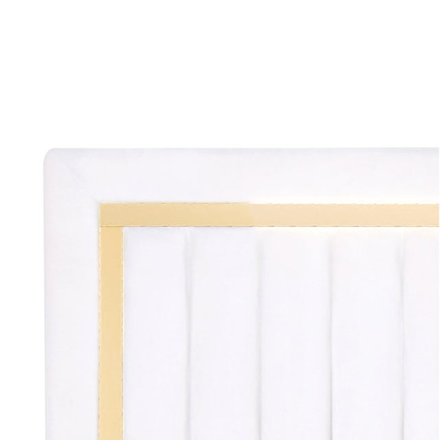 HH810 -Twin, Full, Queen, King Bed