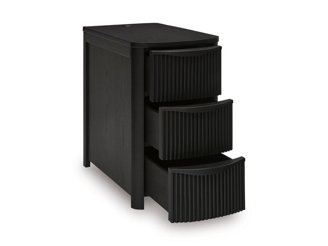 Ashley T208-117 - End Table (USB-A / USB-C Ports) **NEW ARRIVAL**