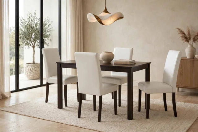D700 White - Table + 4 Chairs