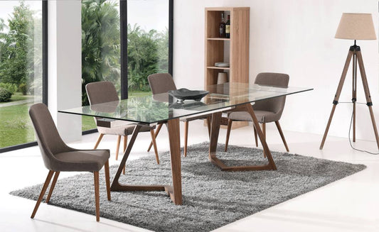 8811 Table and 941 Chairs