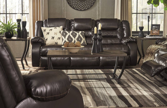 Vacherie Chocolate Reclining Sofa | 7930788